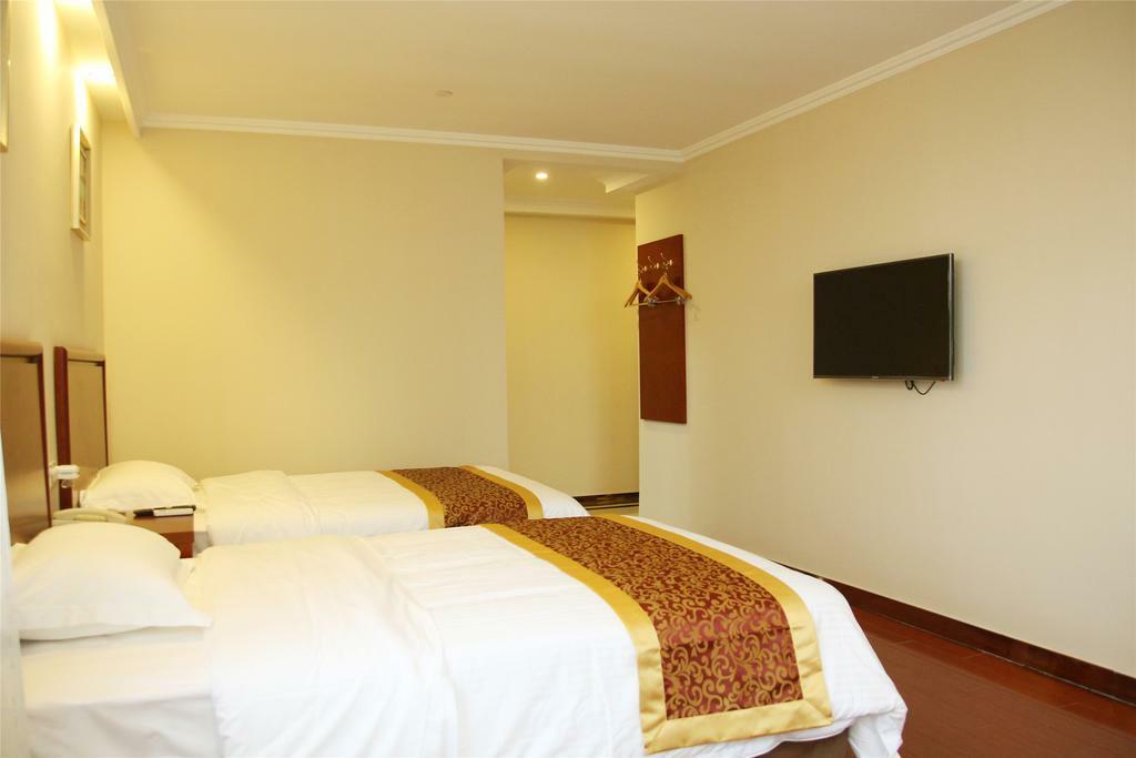 Greentree Inn Dongguan Houjie Business Hotel Bagian luar foto